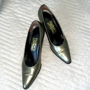 Salvatore Ferragamo Pewter Metallic Pointed Pumps
